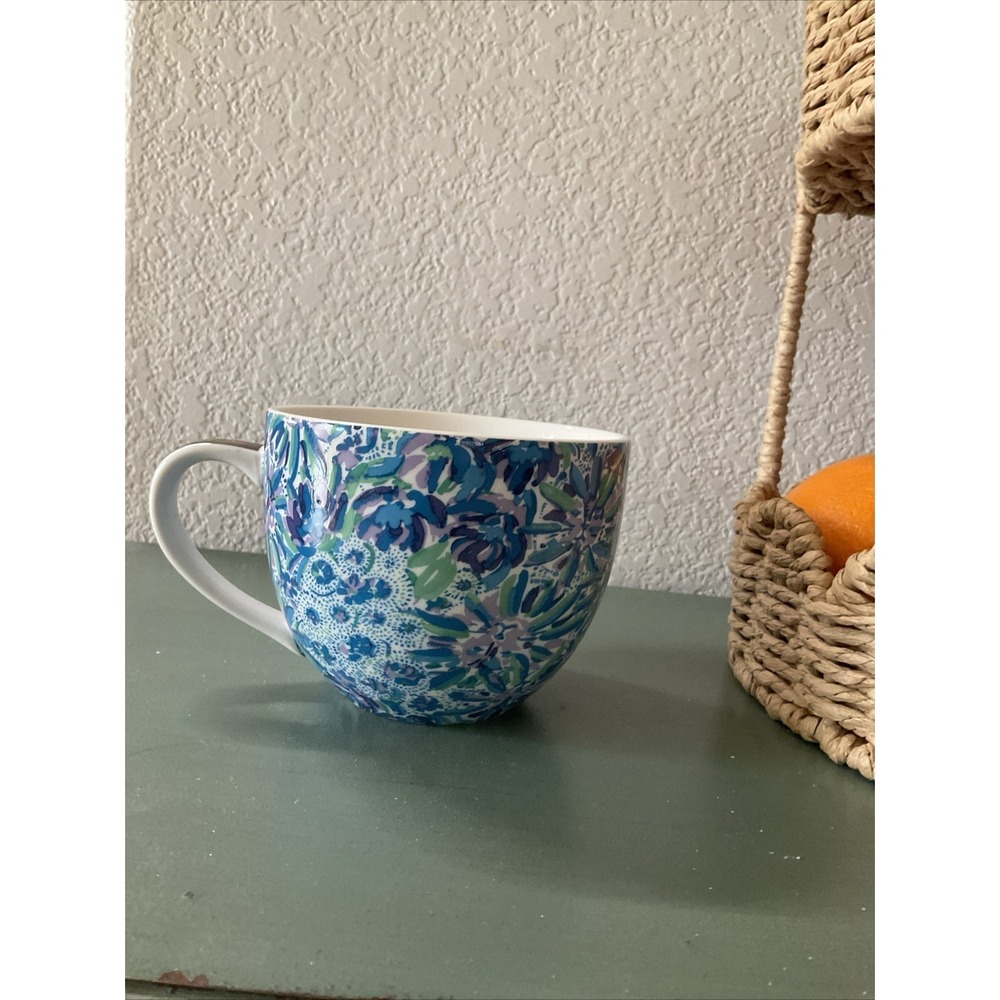Lilly‎ Pulitzer Green Blue Floral Tea Coffee Cups with Golden Handle 4"